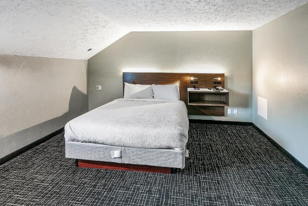 Gatlinburg Mountain Inn Main image